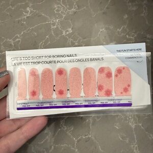 Color Street Nail Polish Strips, Sparkling Peach